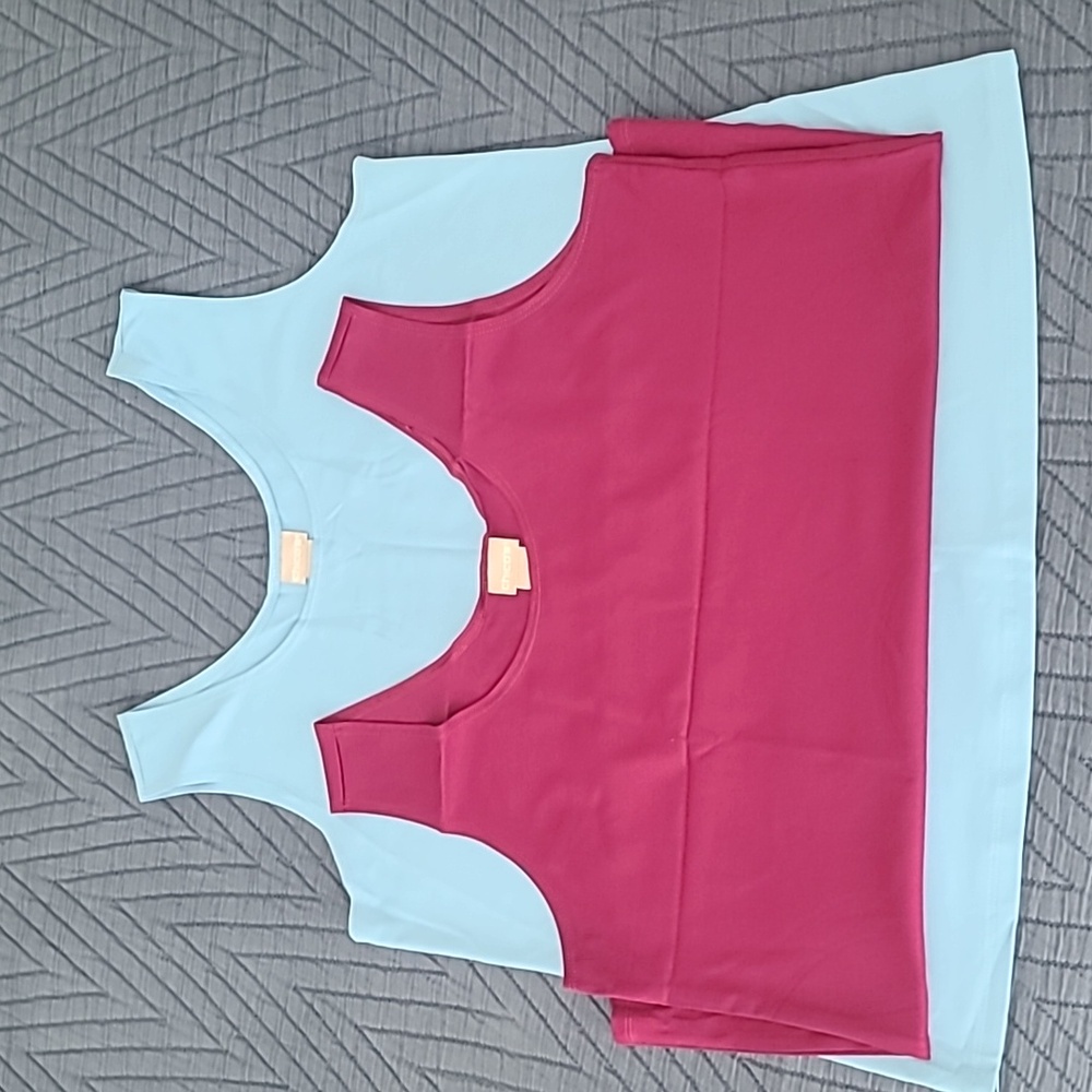 Chico's Shells, Set Of 2, Size 2 - Picture 3 of 3